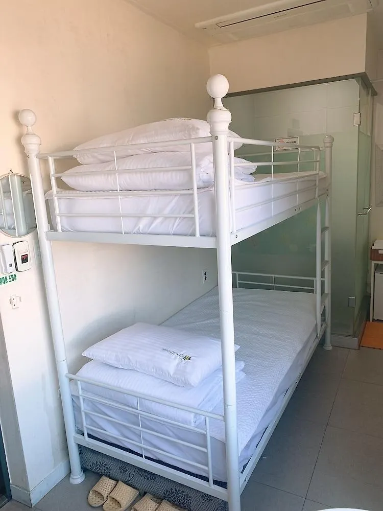 24 Guesthouse Kyunghee University