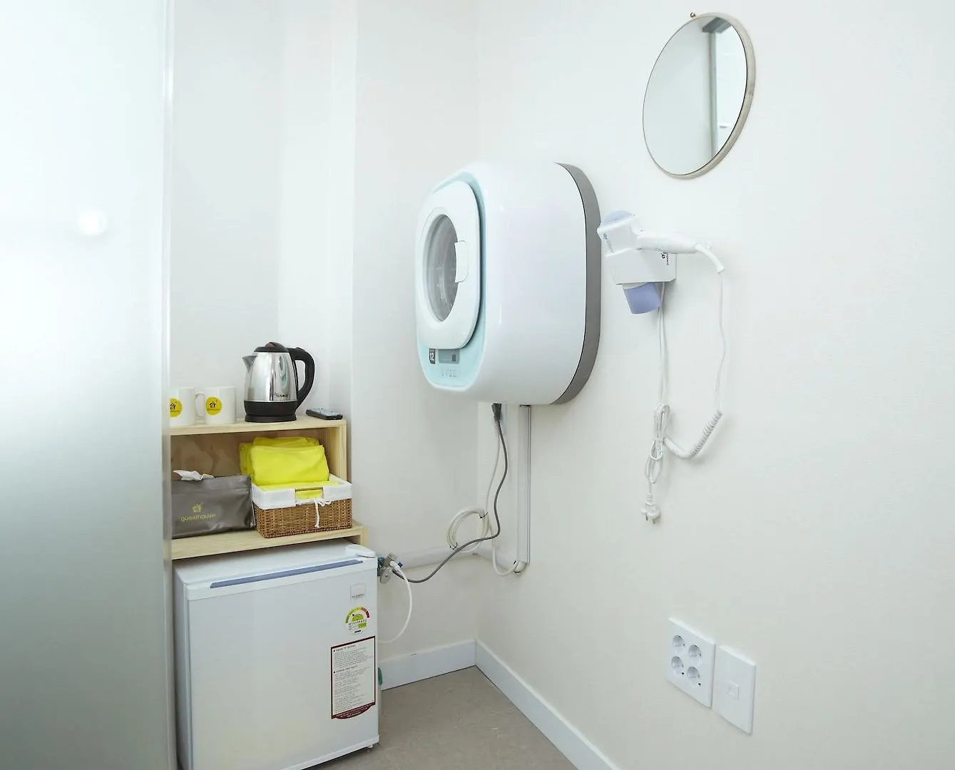 24 Guesthouse Kyunghee University Guest house